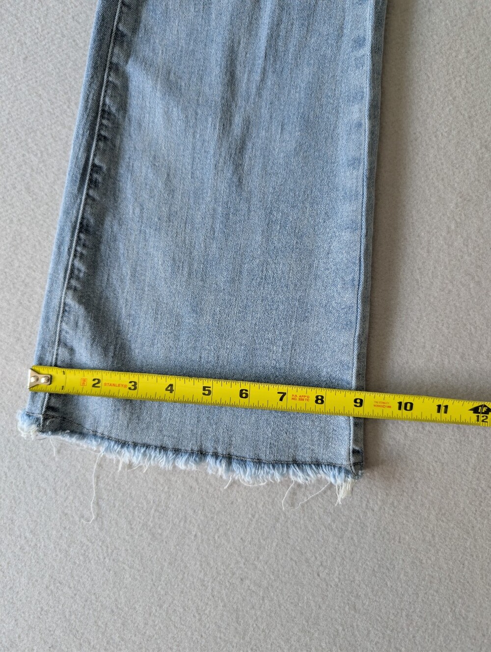 Y2K Style Raw Cut Distressed Light Wash Flare Jeans High Waist Size Small image 8
